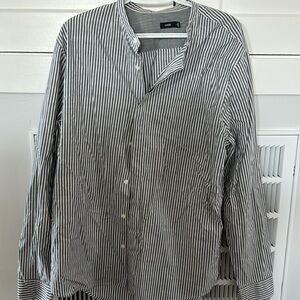 VINCE. Men’s, black & gray, vertical striped button down. No collar.